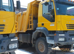 Iveco Trakker 653900