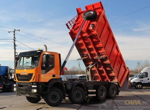 Самосвал Iveco Trakker AD410T41 8х4