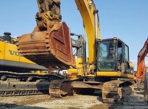 Экскаватор CAT325DL