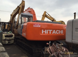 Колесный экскаватор Hitachi