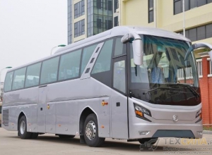 Автобус Golden Dragon XML6126JR